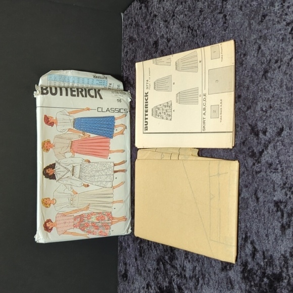 Butterick Classics 3774 Unused/Uncut Sewing Skirt Pattern Size 16 - Picture 4 of 4
